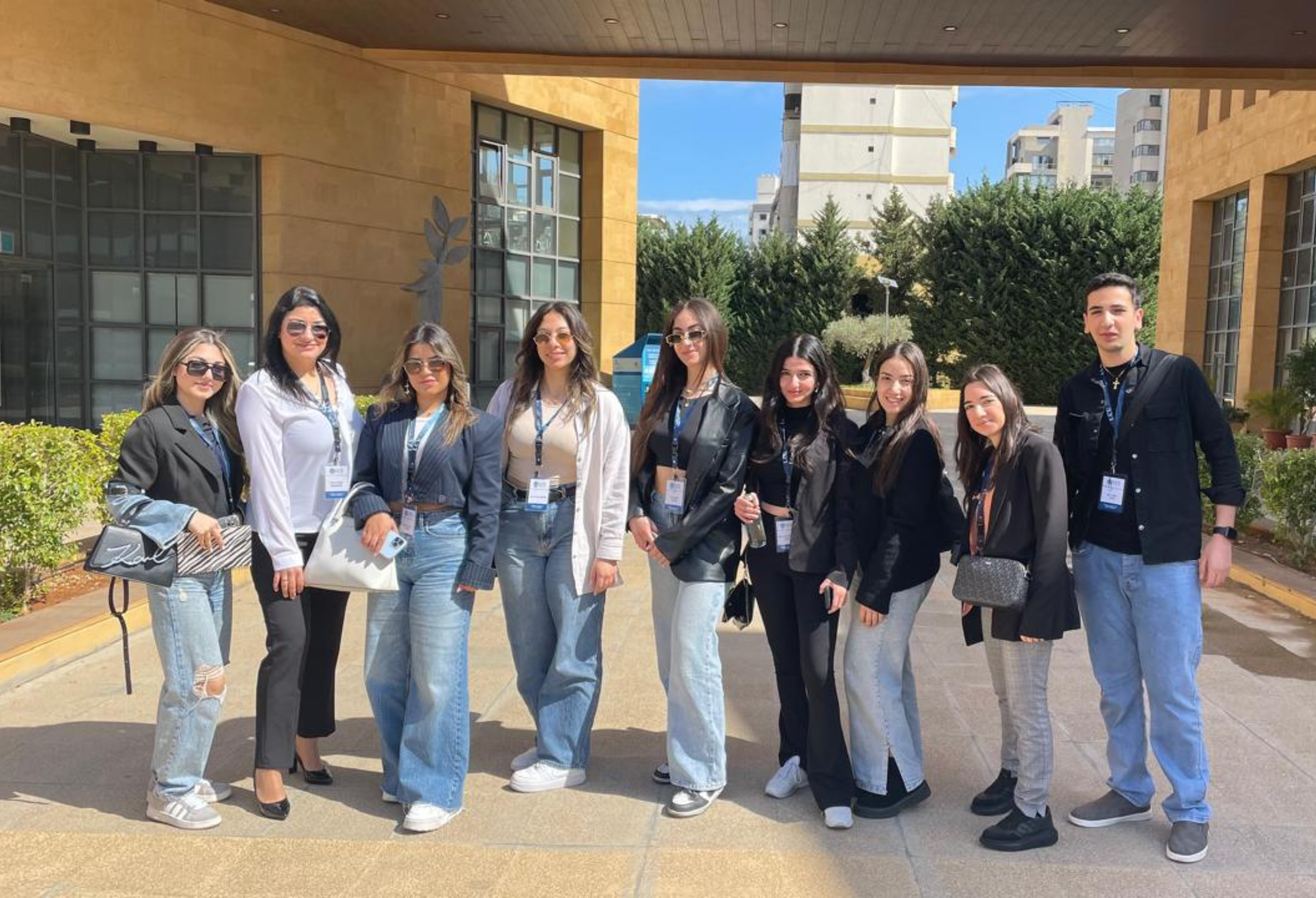 Graphic Designers Students participated in AI