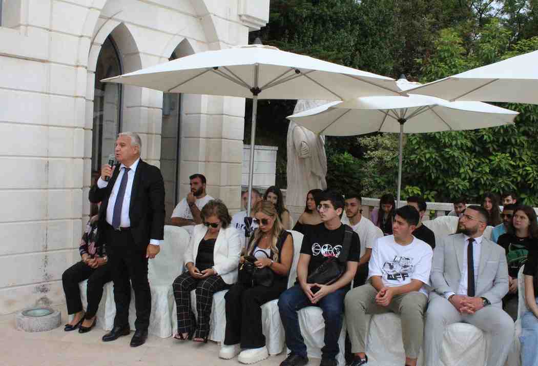 Welcome new students 2024